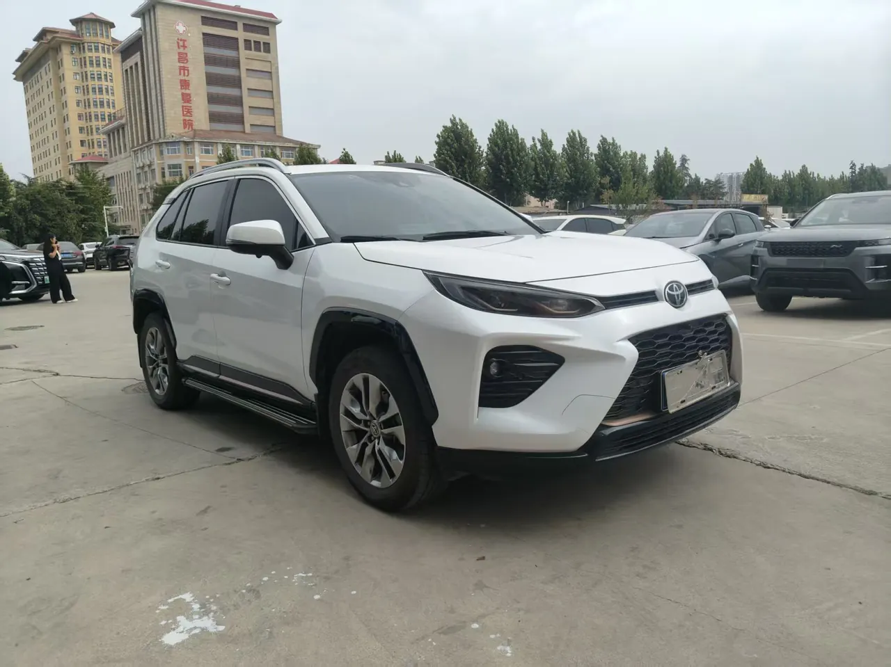 Toyota 2024 Willanda 2.0 Stepless Two-Drive Luxury PLUS Edition Automatic Gear 2