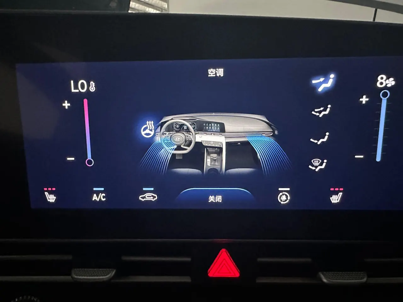 Hyundai 2022 Elantra -3-compartment 1.5 stepless LUX premium automatic gear 18