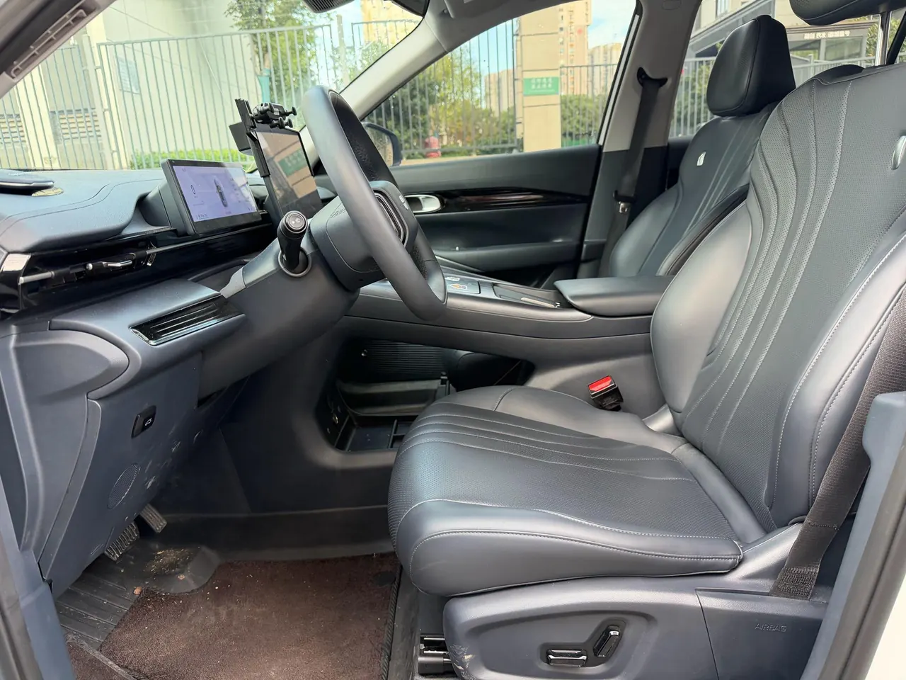 Geely Galaxy 2024 E 5 530km sailing version of automatic gear 3