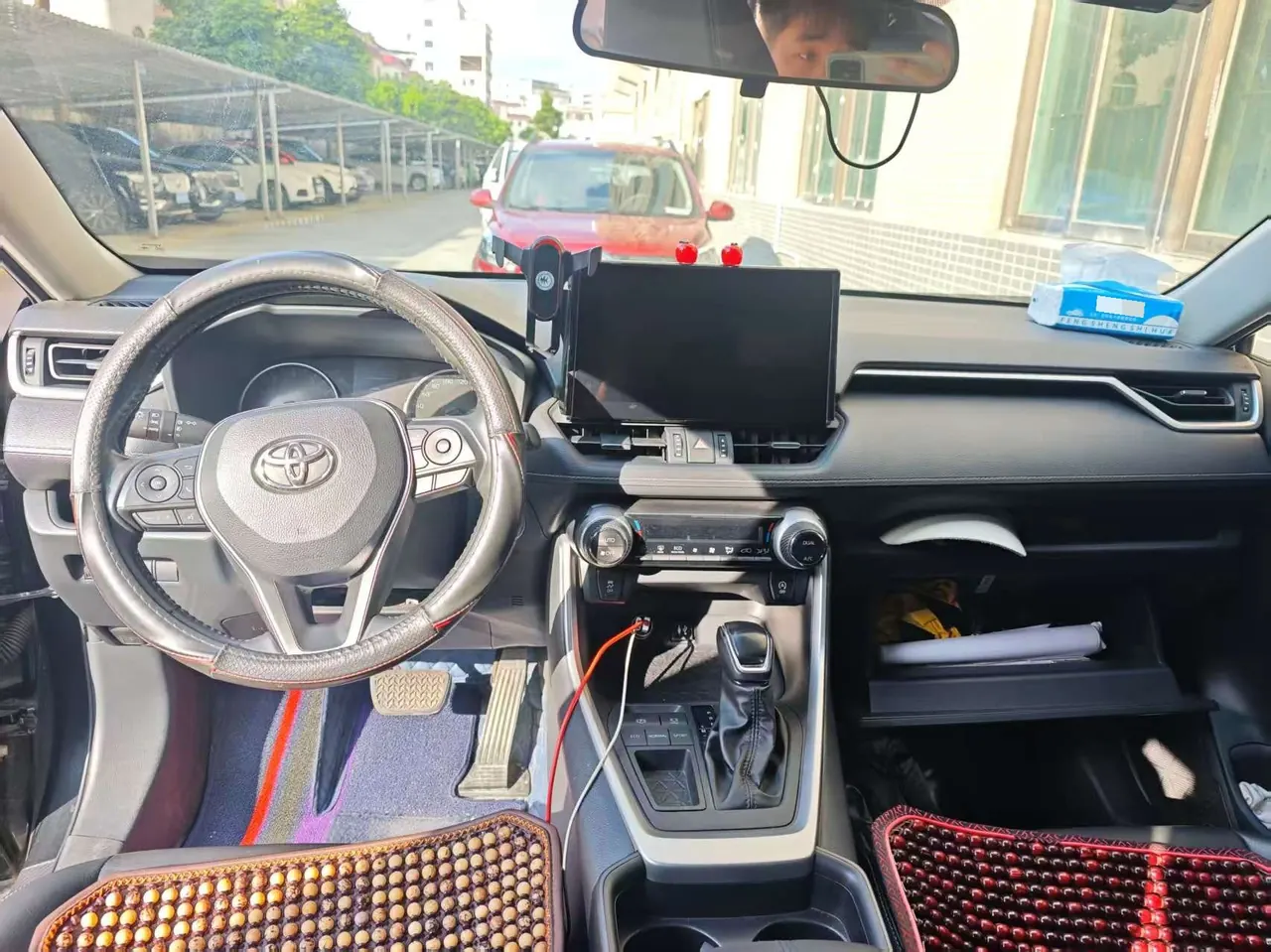 Toyota 2020 Willanda 2.0 Stepless Two-Drive Deluxe Automatic Gear 5