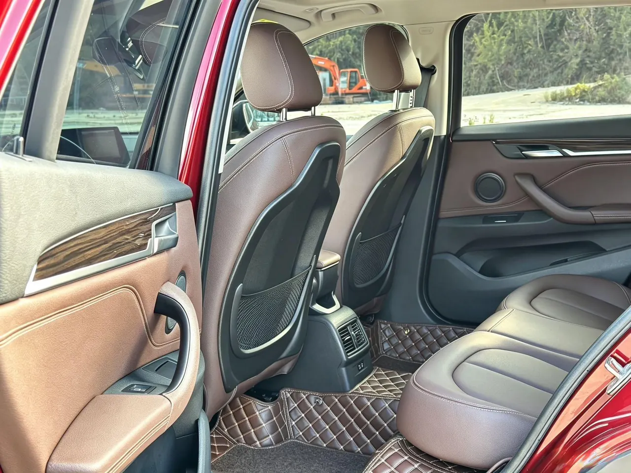 BMW 2020 X1 xDrive25Li 2.0T exclusive automatic gear 8
