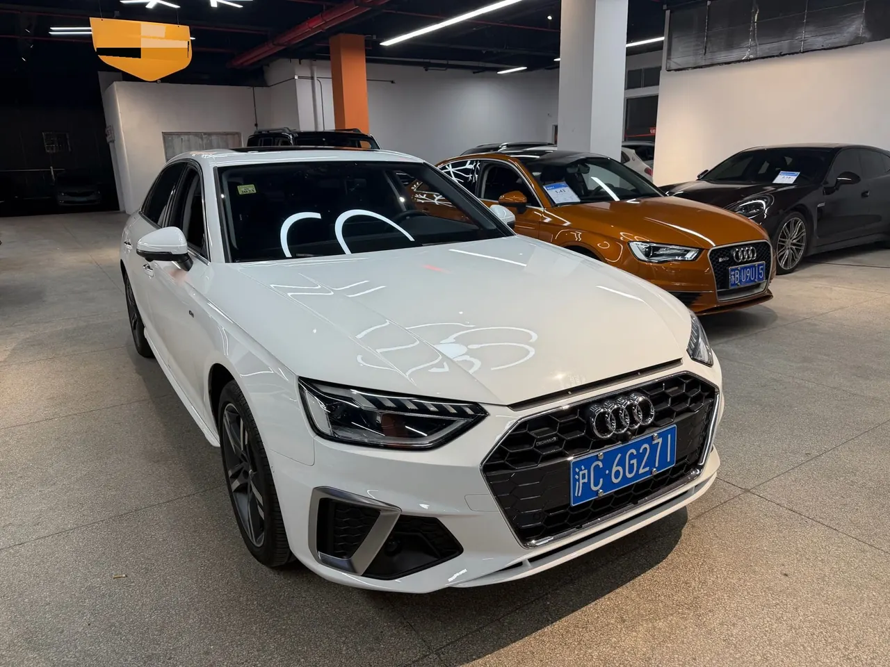 Audi 2020 A4L 2.0TFSI 40TFSI Quattro Deluxe Elegant Automatic 3
