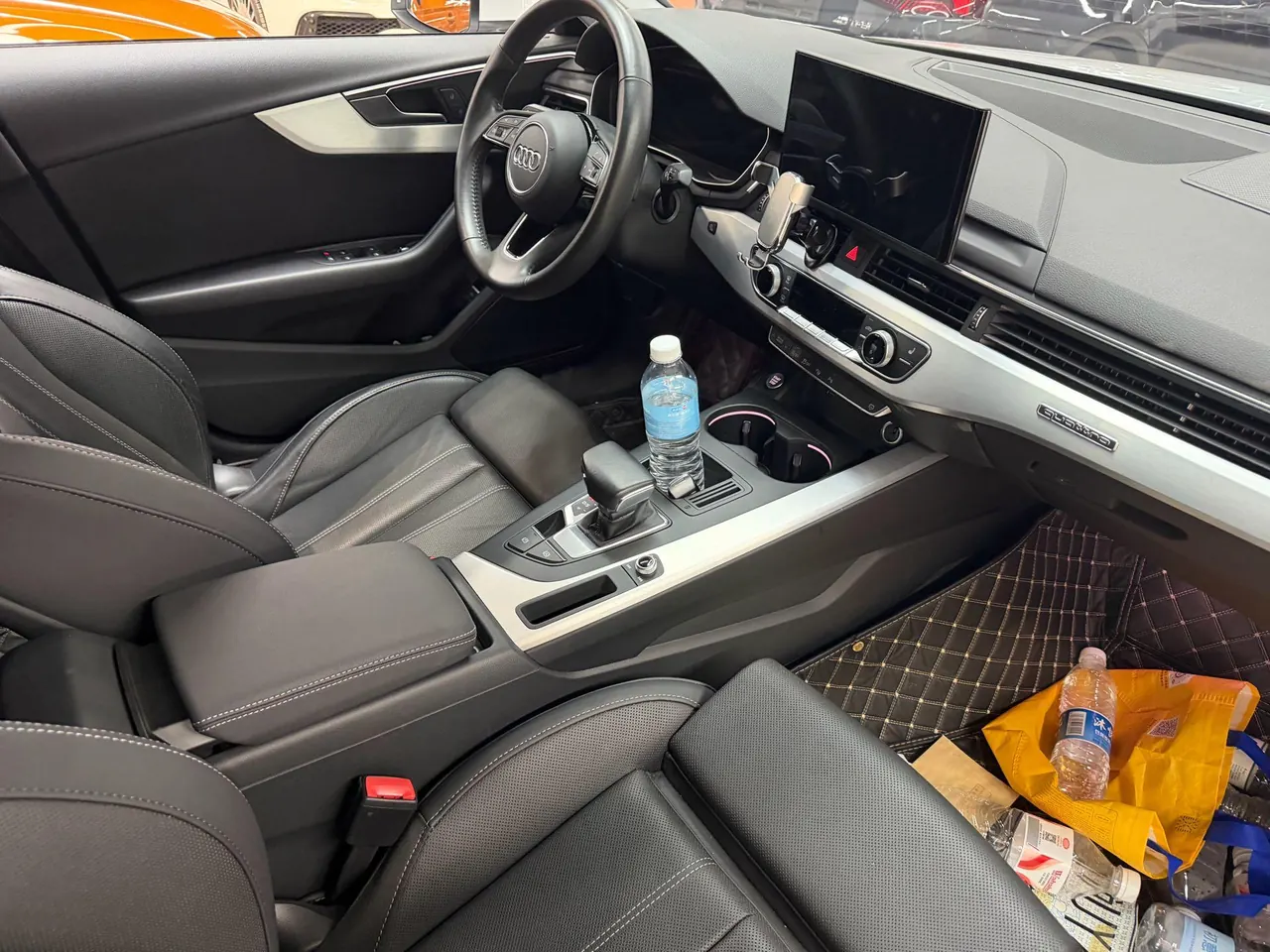 Audi 2020 A4L 2.0TFSI 40TFSI Quattro Deluxe Elegant Automatic 4