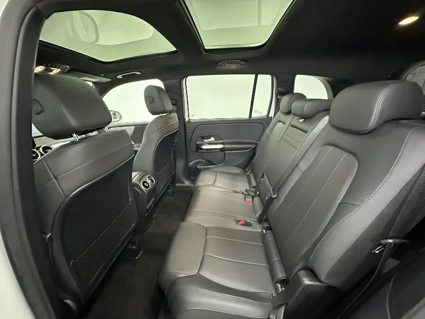 Mercedes Benz 2020 GLB 180 1.3T Fashion Automatic 12