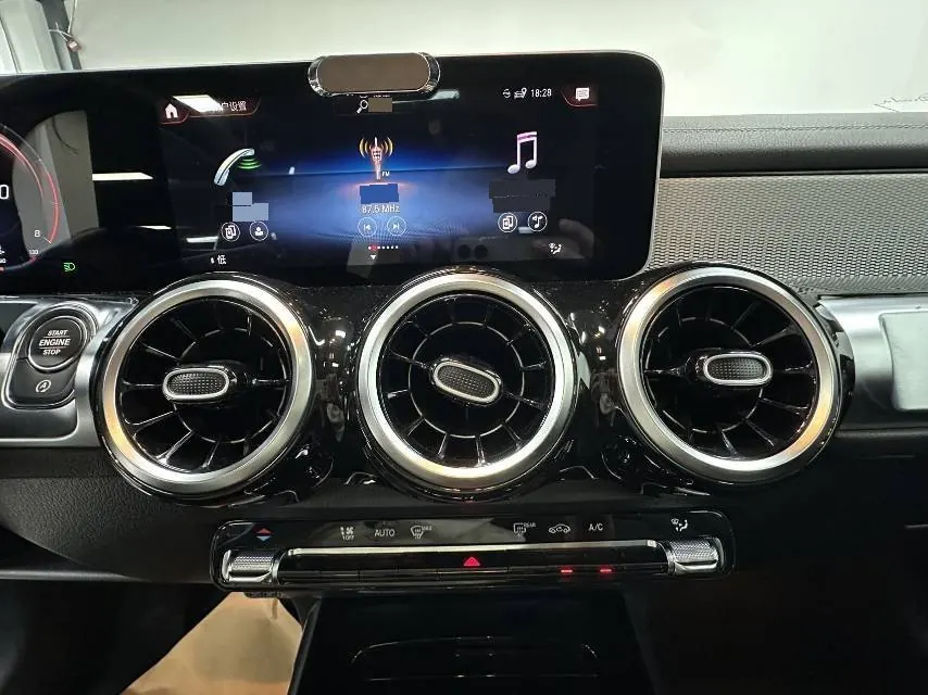 Mercedes Benz 2020 GLB 180 1.3T Fashion Automatic 9