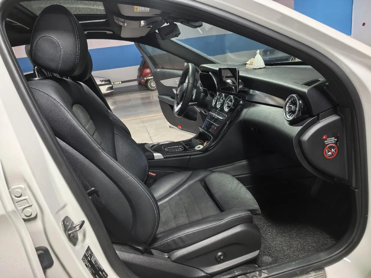 Mercedes Benz Class C 2020 C 260 48V 1.5T Sports Edition Automatic Gear 4