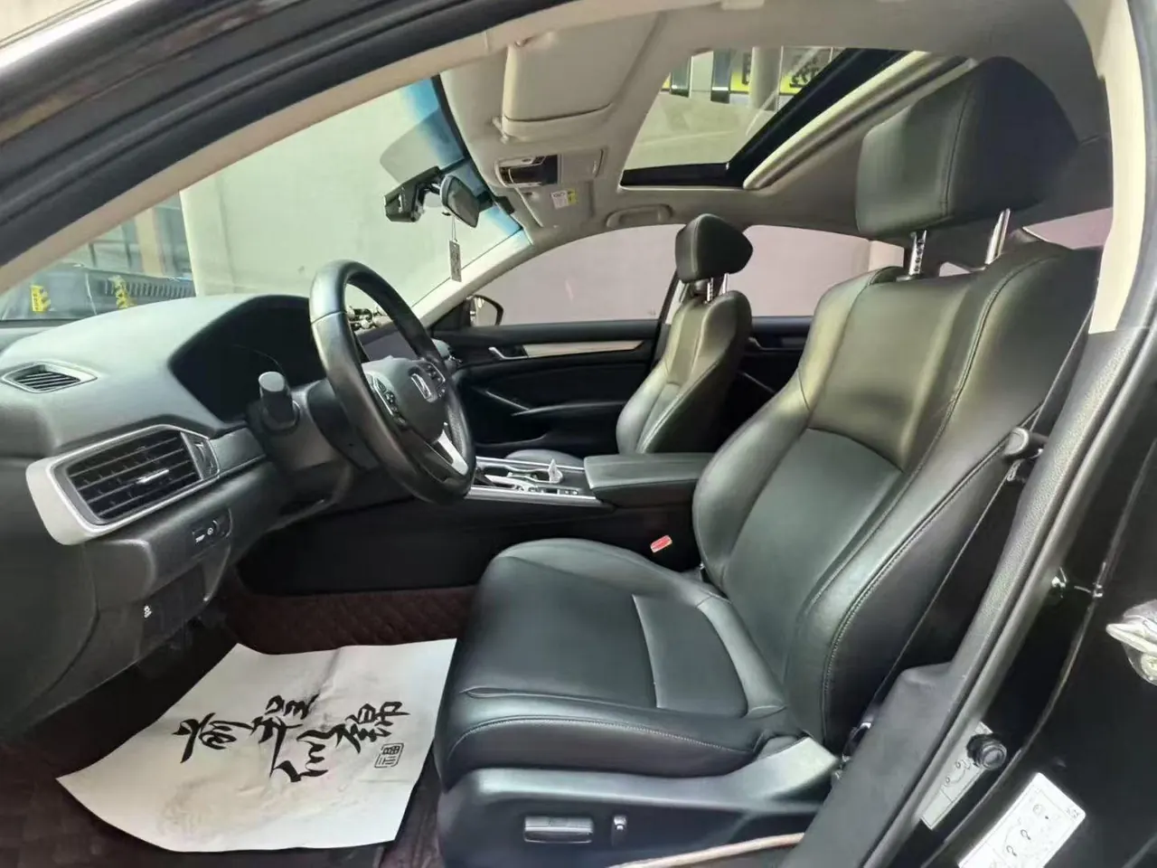 Honda 2022 10th Generation Accord 1.5T Stepless 260TURBO Deluxe Automatic Gear 7
