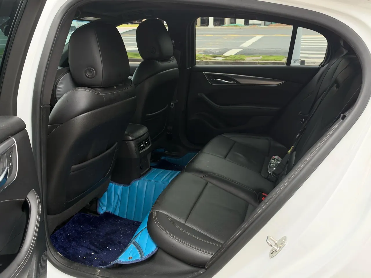 Cadillac 2022 CT5 2.0T 28T Luxury (Standard Edition) Automatic Gear 5