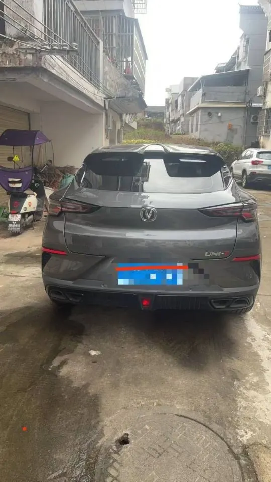 ChangAn 2022 UNI-T 2.0T Sports Edition Pilot Automatic Gear 3