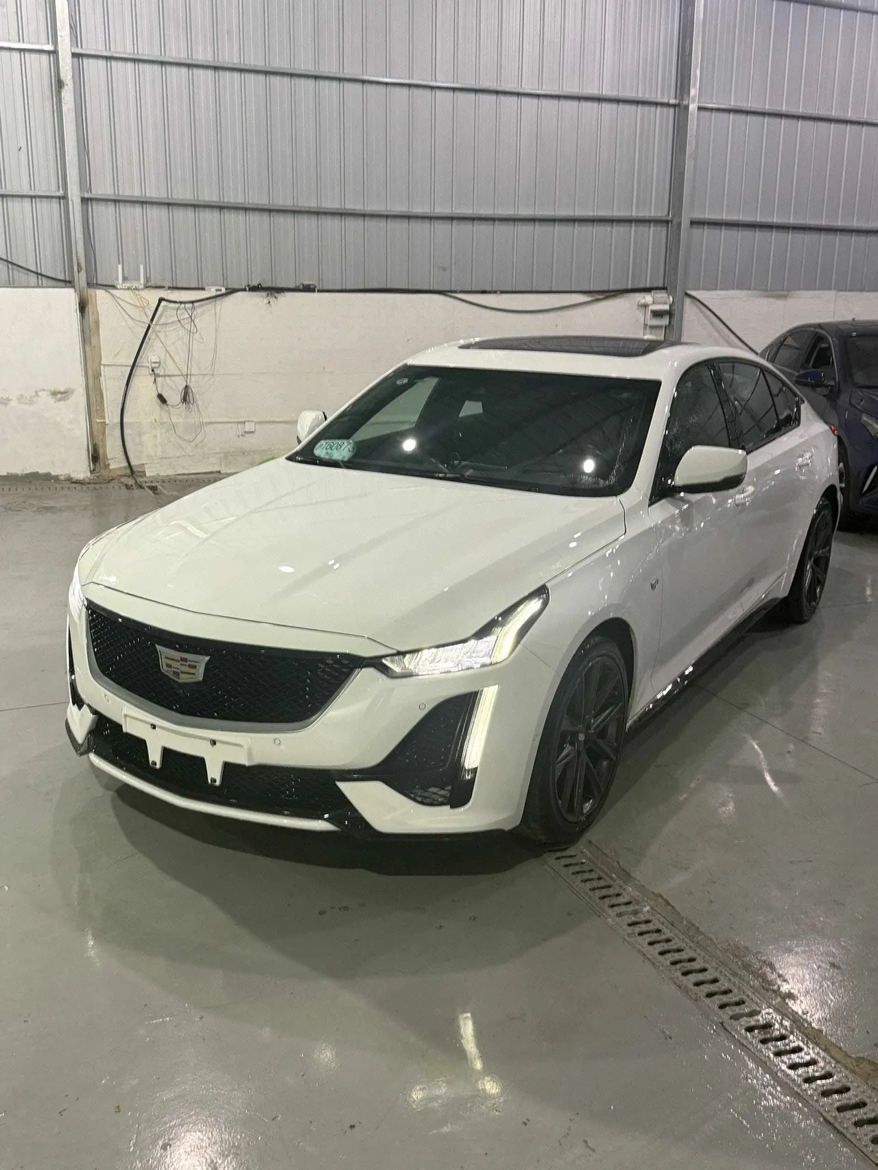 Открыть галерею: Cadillac 2020 CT5 2.0T 28T Platinum Sports Edition Automatic Gear