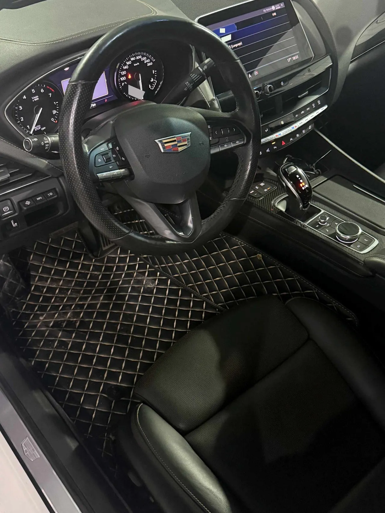 Cadillac 2020 CT5 2.0T 28T Platinum Sports Edition Automatic Gear 4