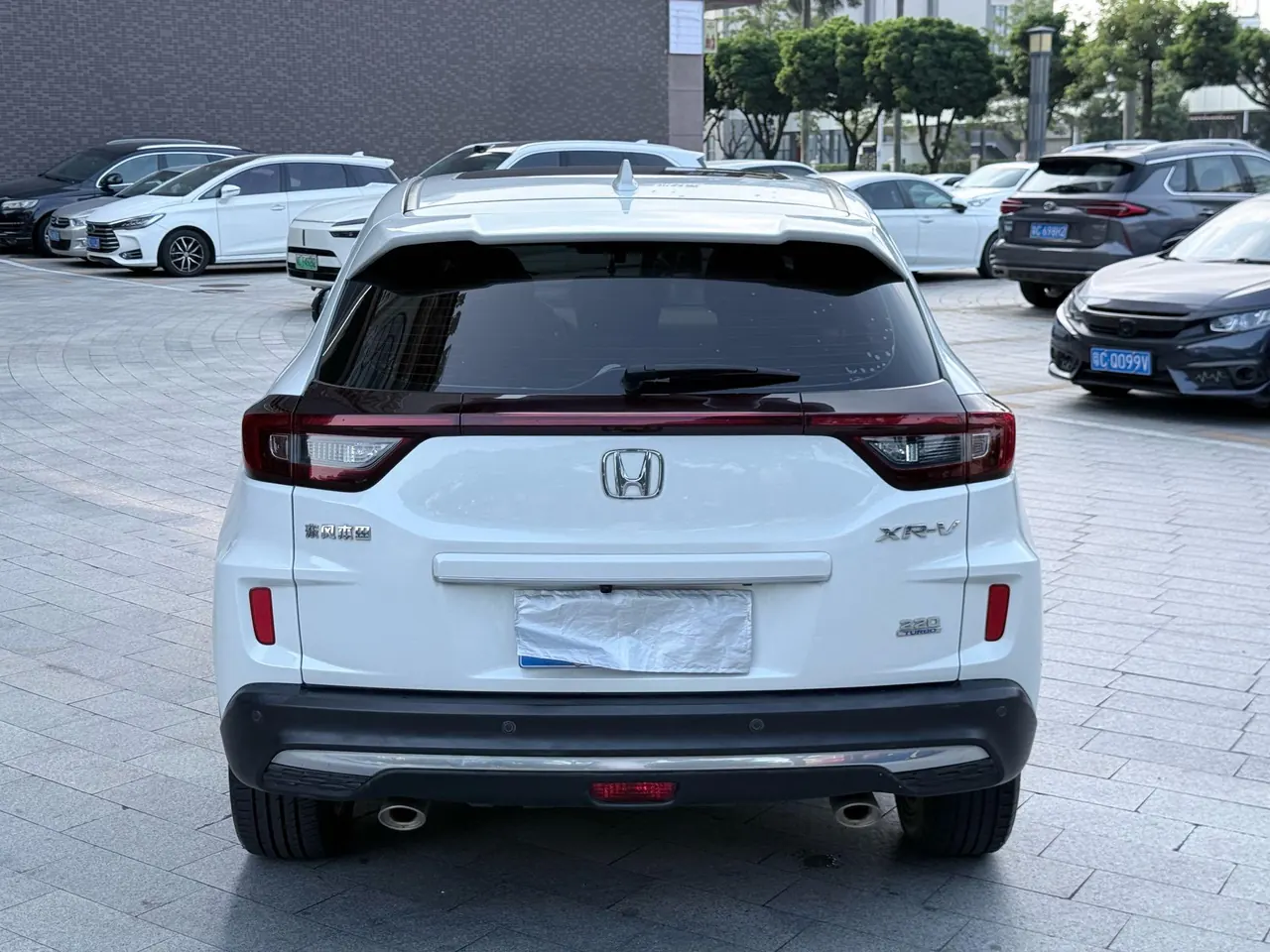 Honda 2021 XR-V 1.5T stepless 220TURBO deluxe automatic gear 8
