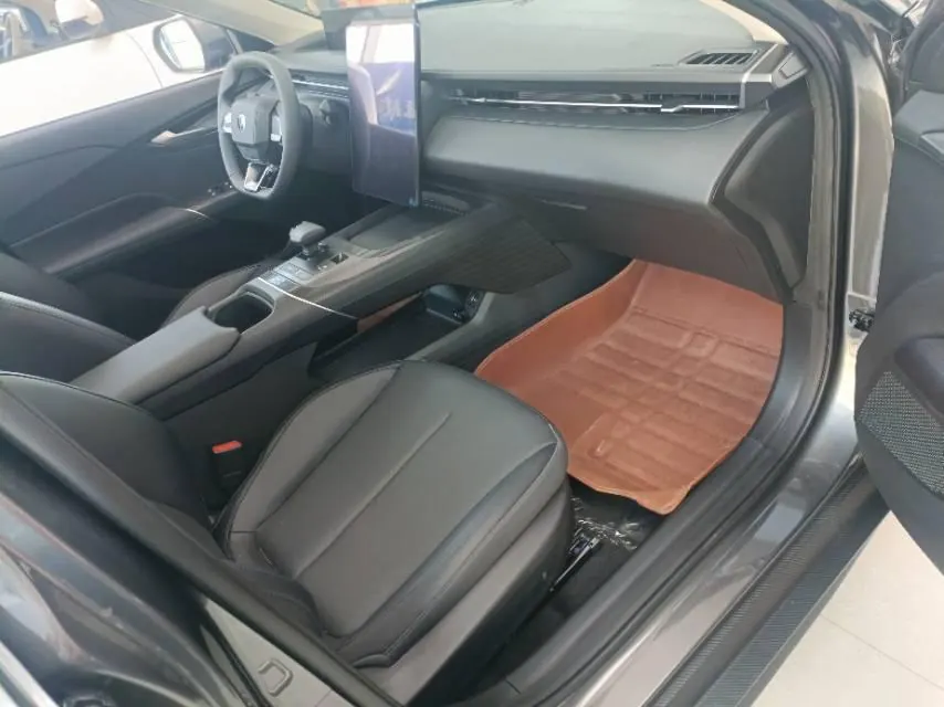 ChangAn 2026 Yidong 1.5T Classic Automatic Gear 2