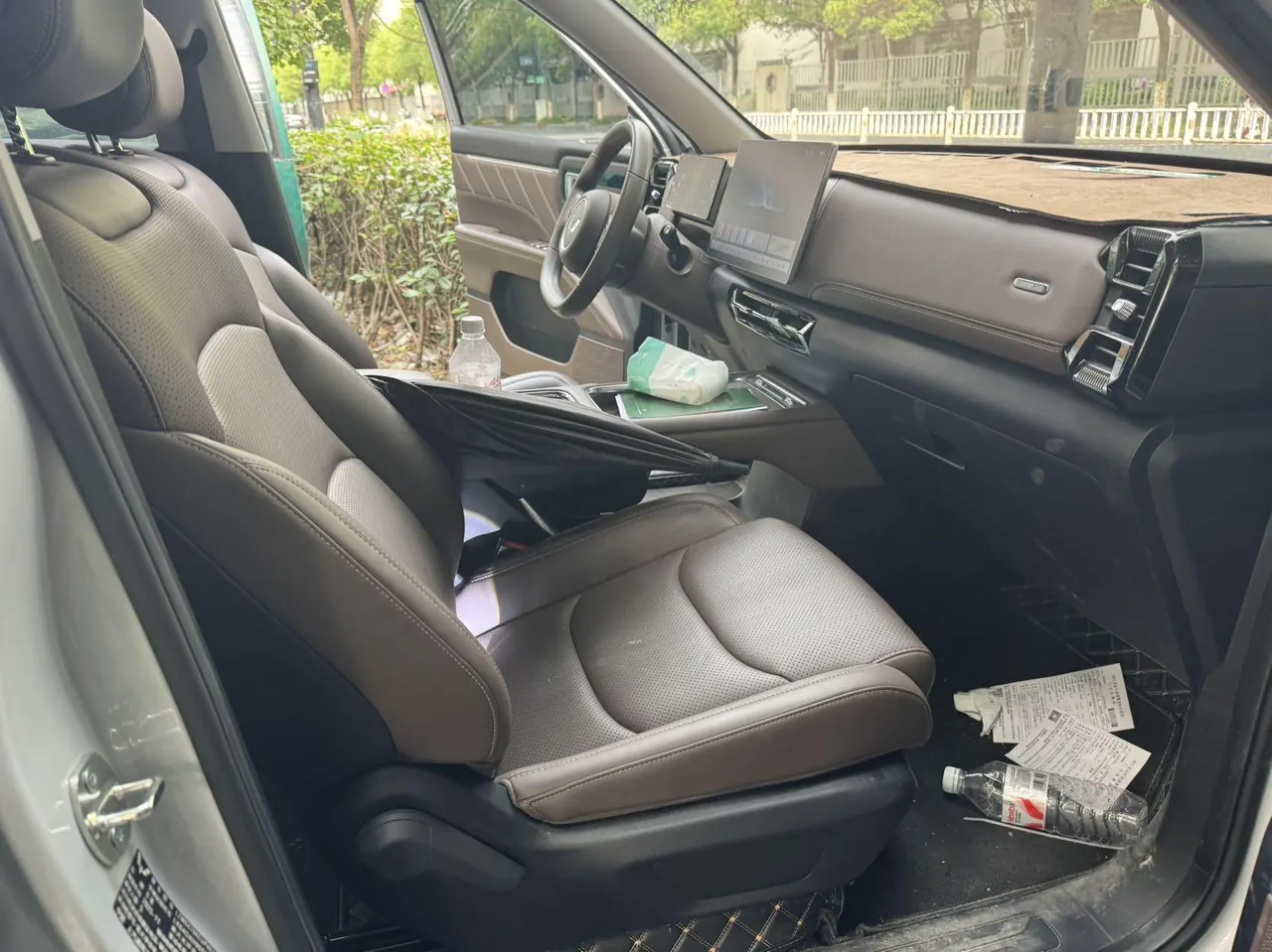 WuLing 2026 Starlight 560 1.5 Stepless 125km Luxury Automatic Transmission 4