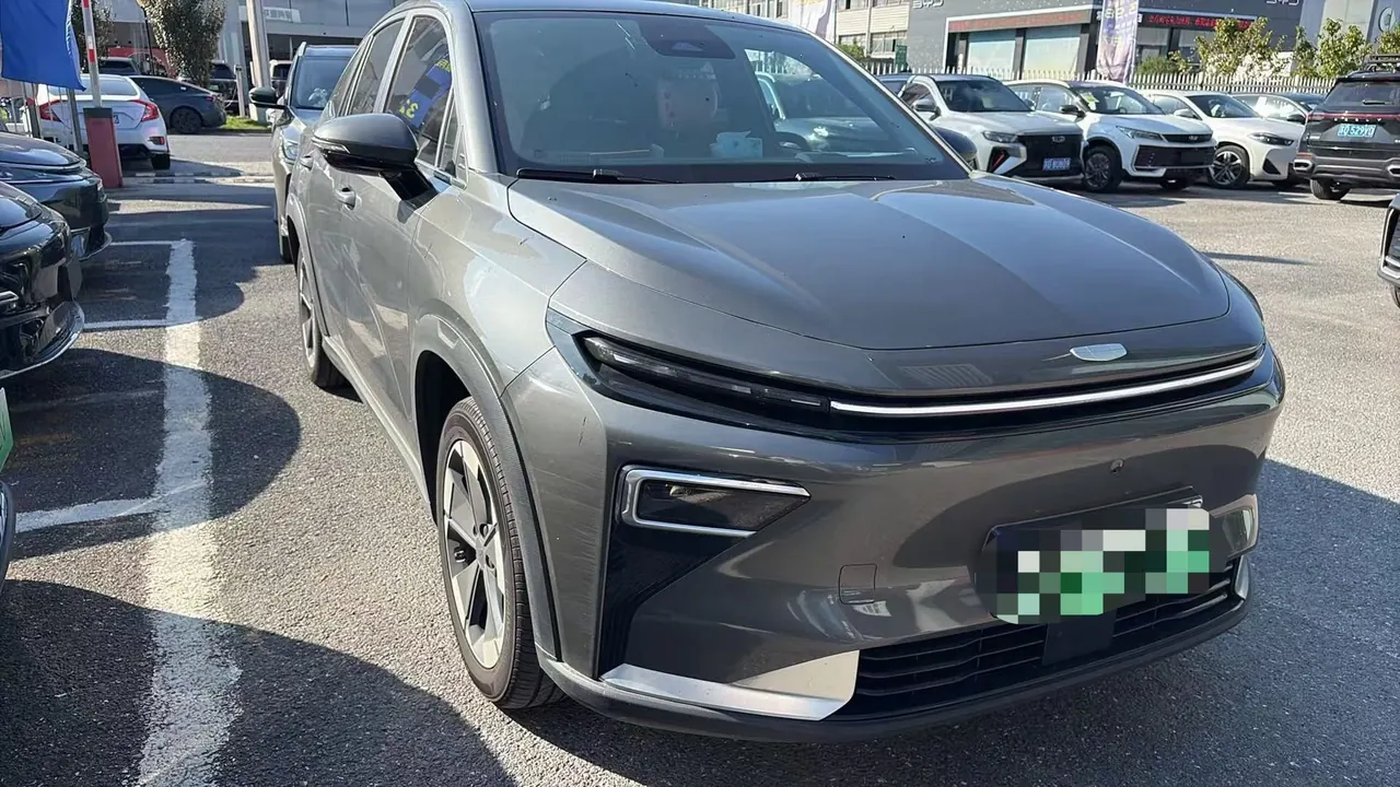 Geely 2026 Boyue REV 220km Long Endurance Platinum Extended Range Smart Edition Automatic Gear 7