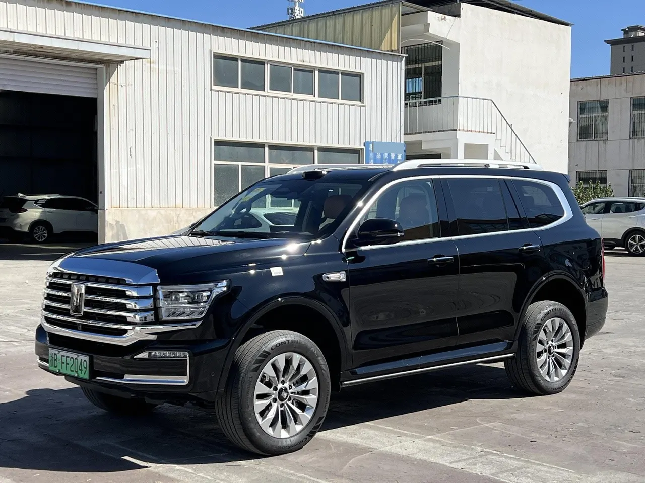 打开图片灯箱:Tank 500 New Energy 2026 Model Tank 500 Hi4-T 2.0T Smart Enjoyment Version Automatic Transmission
