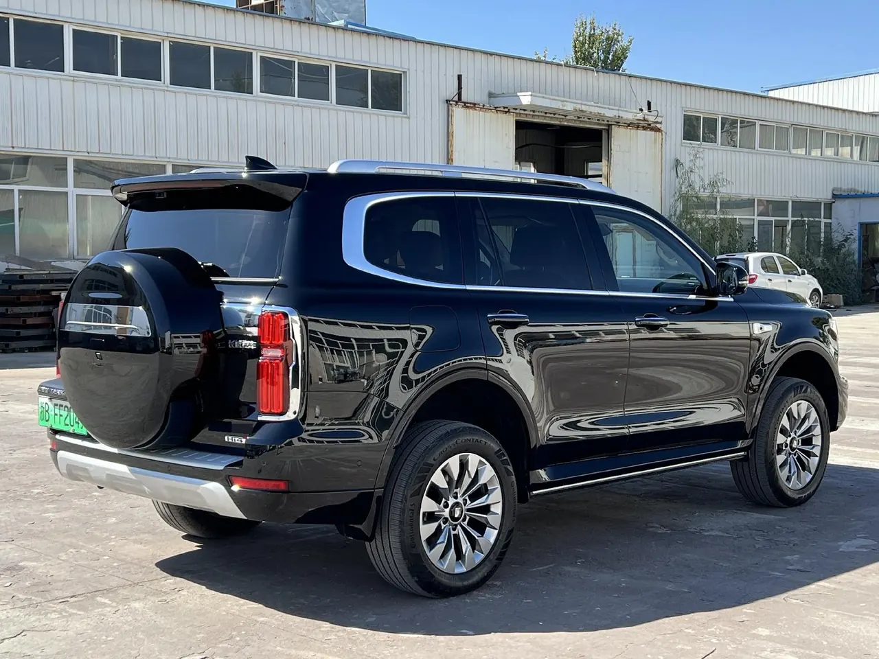 Tank 500 New Energy 2026 Model Tank 500 Hi4-T 2.0T Smart Enjoyment Version Automatic Transmission 3