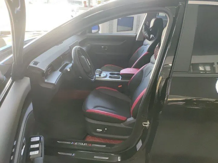 Jetour 2026 Dasheng 1.5T Youth Edition Deluxe Edition Automatic Gear 5