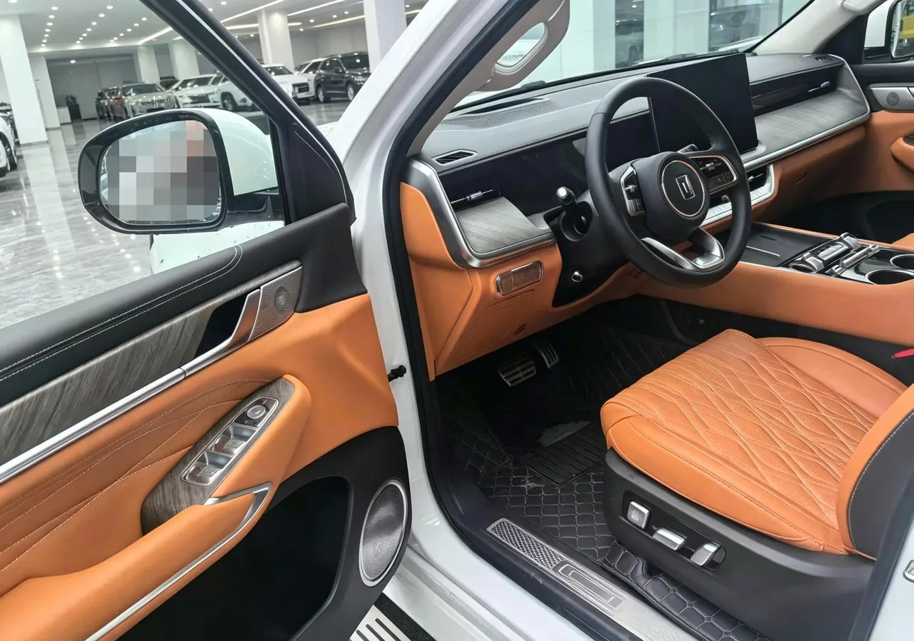 Tank 500 New Energy 2026 Model Tank 500 Hi4-T 2.0T Smart Enjoyment Version Automatic Transmission 4