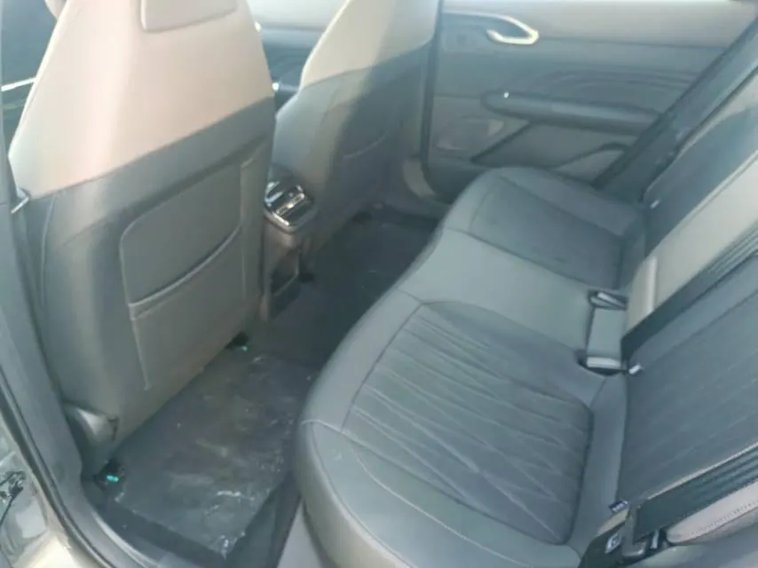 ChangAn 2026 Yidong HEV 1.5 Blue Whale Super Qing Zhixiang Automatic Gear 5