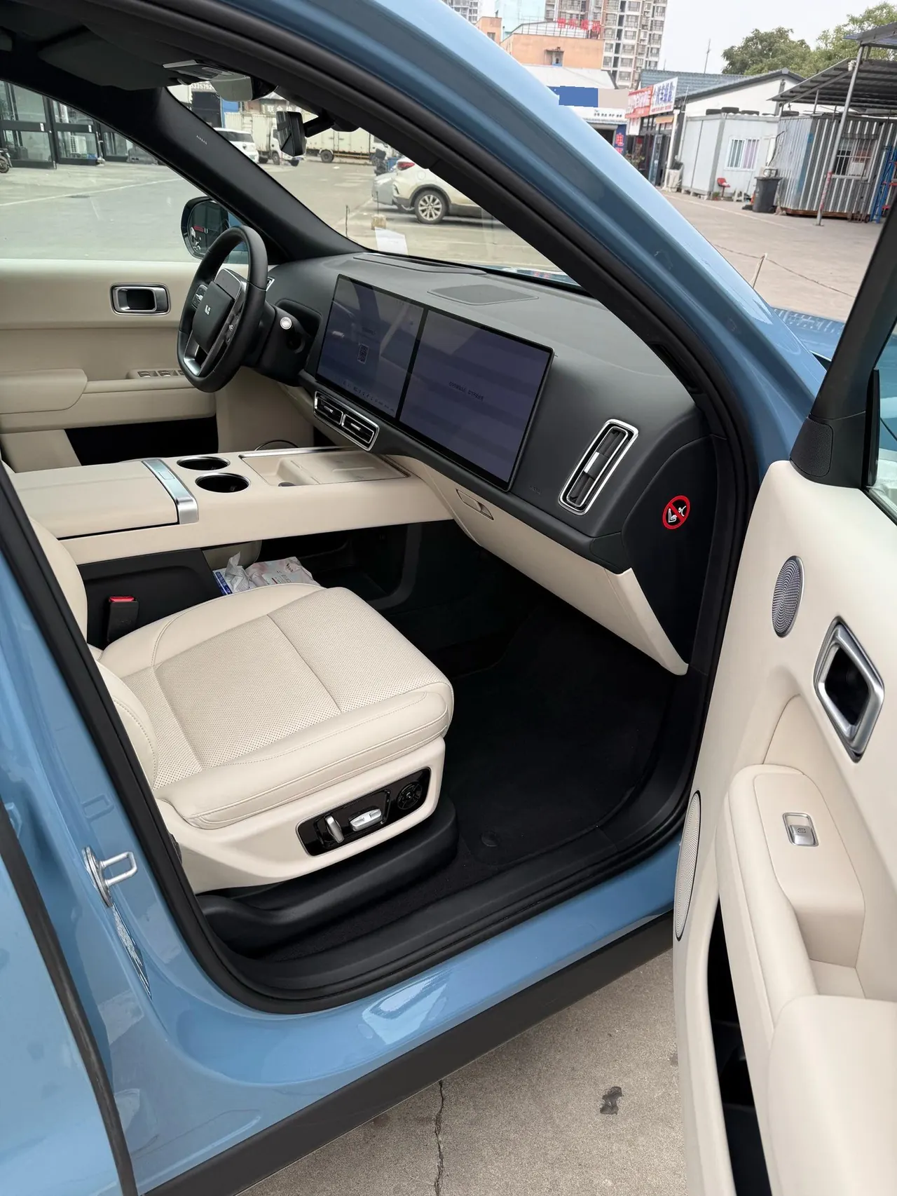Li 2022 L9 1.5T Max Edition Automatic Gear 5