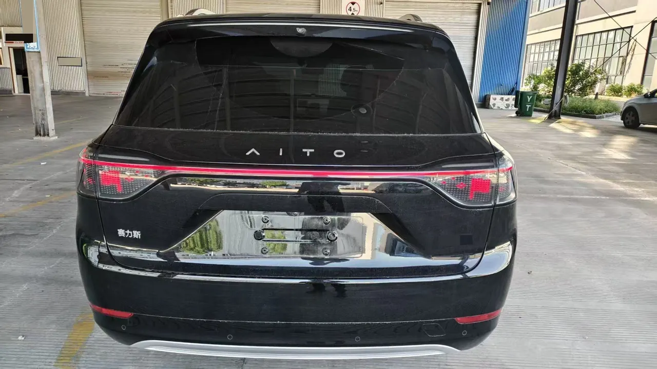 AITO 2024 AITO M9 extended range Ultra 42kWh automatic gear 4