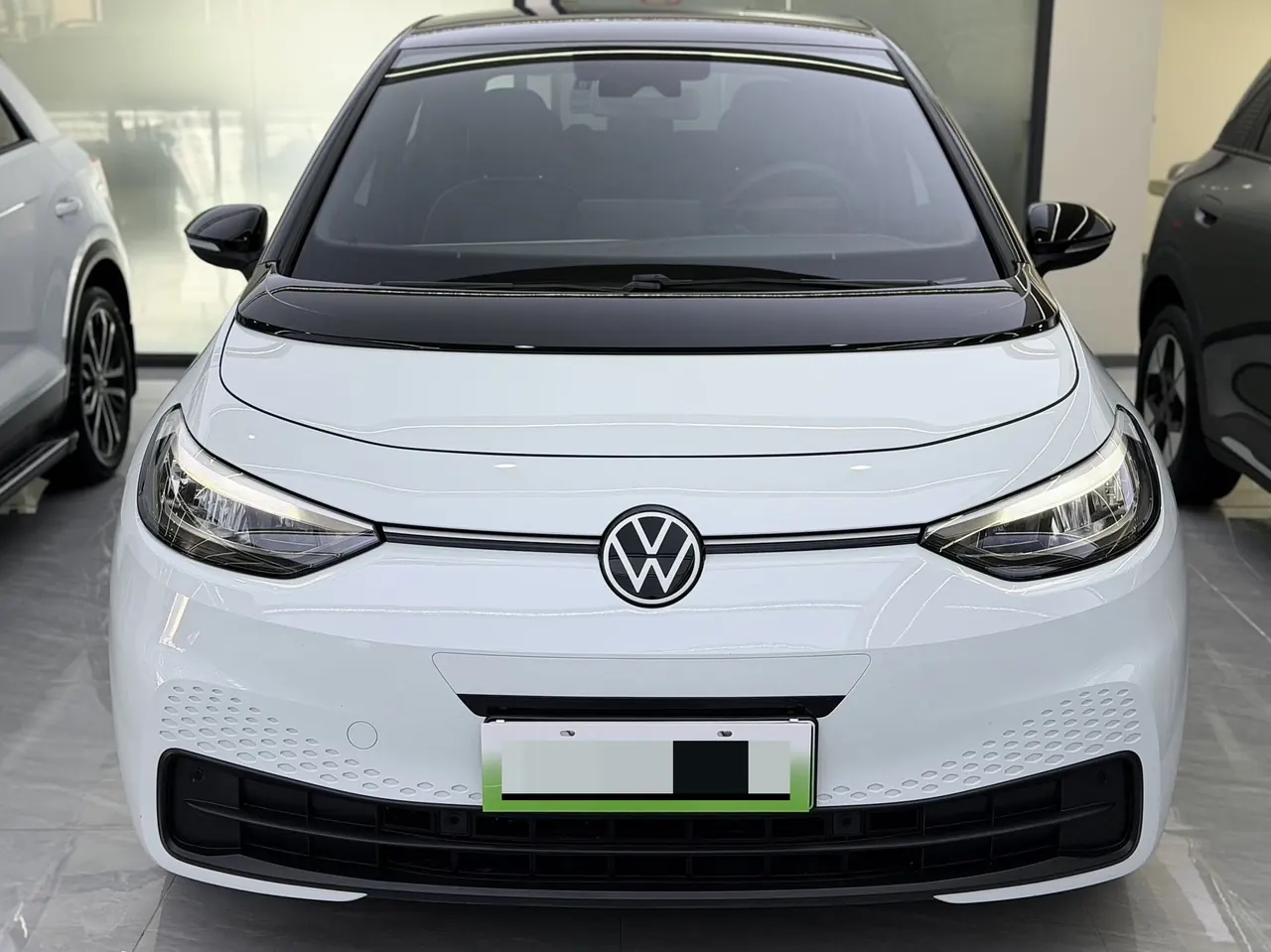 Volkswagen 2023 ID. 3 Upgraded Pure Smart Edition, Automatic Transmission 2
