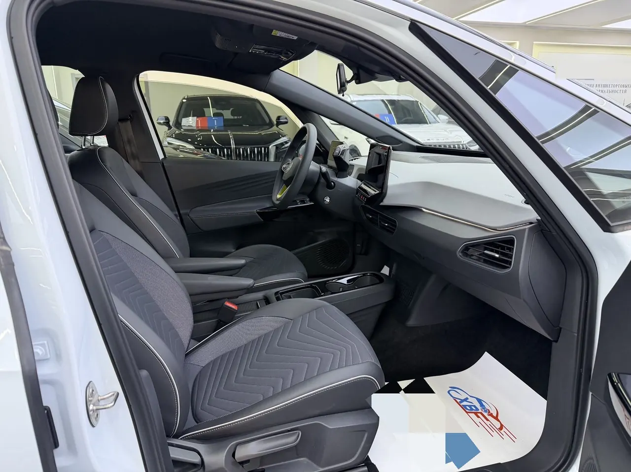 Volkswagen 2023 ID. 3 Upgraded Pure Smart Edition, Automatic Transmission 5