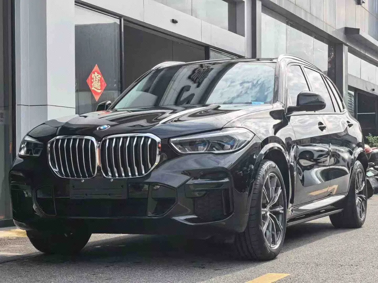 Открыть галерею: BMW 2022 X5 xDrive30Li 2.0T Exclusive M Sports Suit (Modified) Automatic Gear