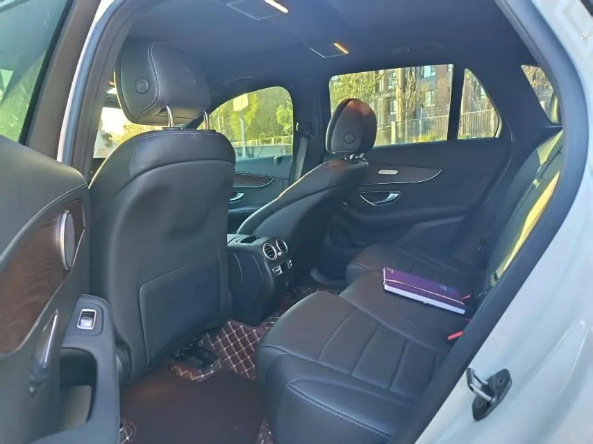 Mercedes Benz 2022 GLC 260 L 4MATIC 2.0T Luxury (Change 2) Automatic Gear 4