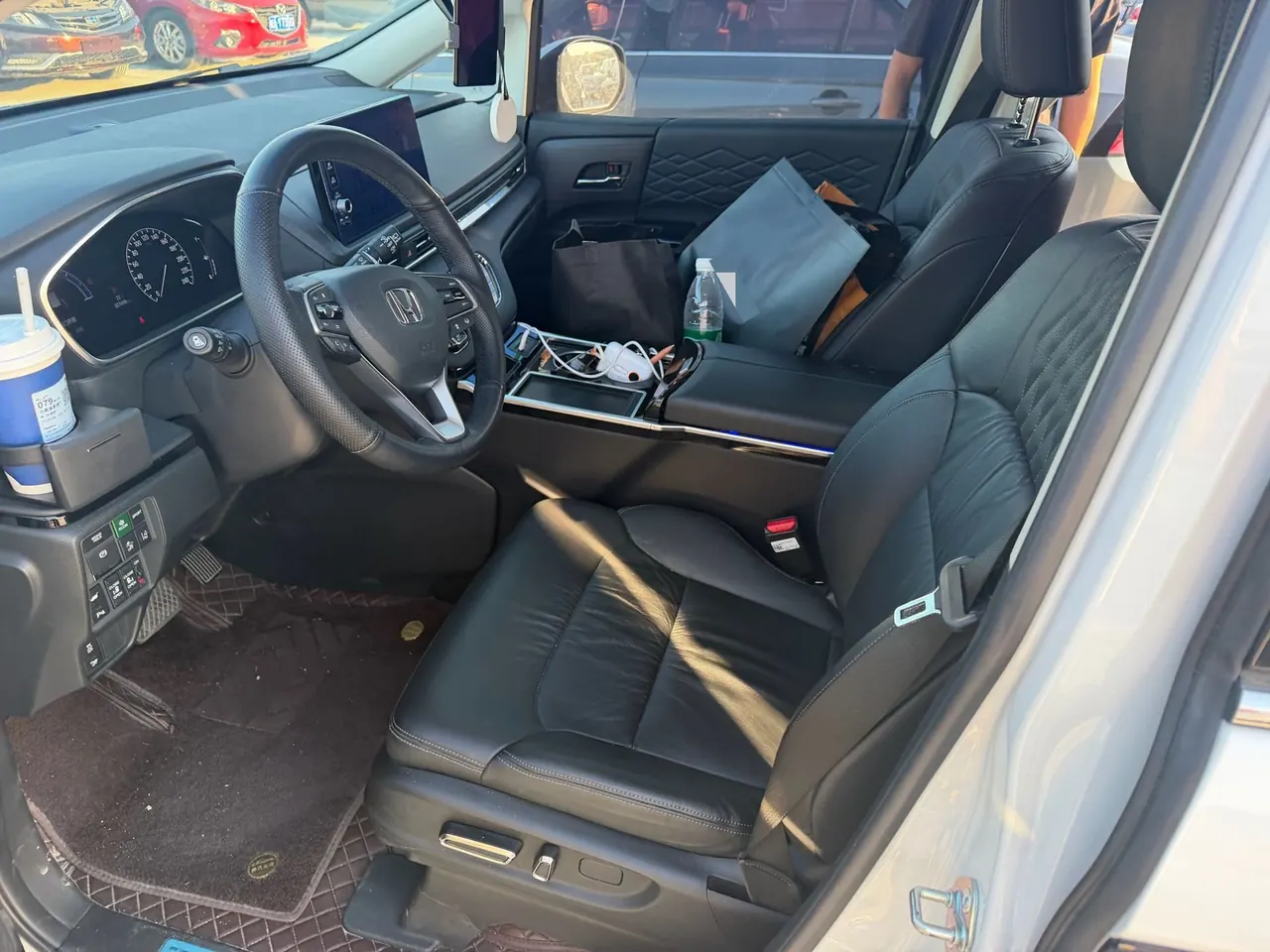 Honda 2022 Ailishen Hybrid 2.0 Stepless Deluxe First Edition Automatic Gear 4