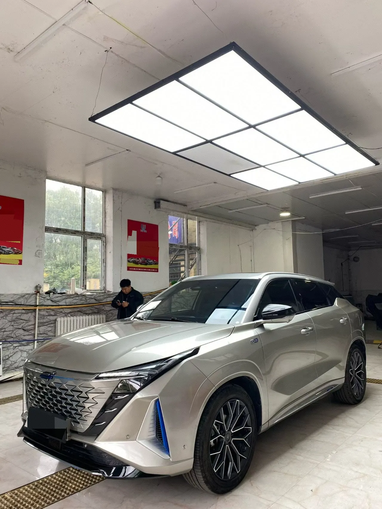Oshan 2023 Z6 iDD 1.5T Three Clutch 150KM Flagship Automatic Gear - View 1