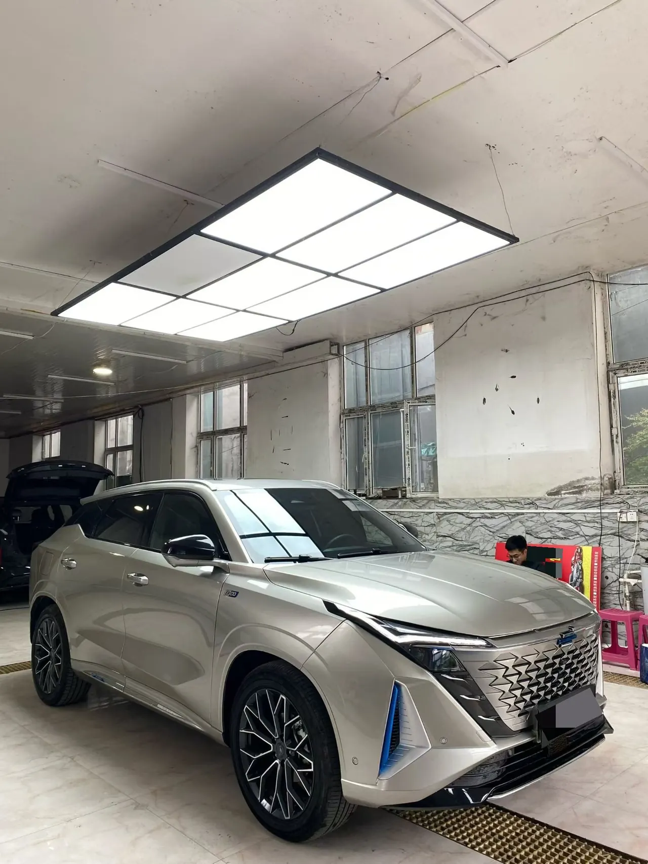 Oshan 2023 Z6 iDD 1.5T Three Clutch 150KM Flagship Automatic Gear 2
