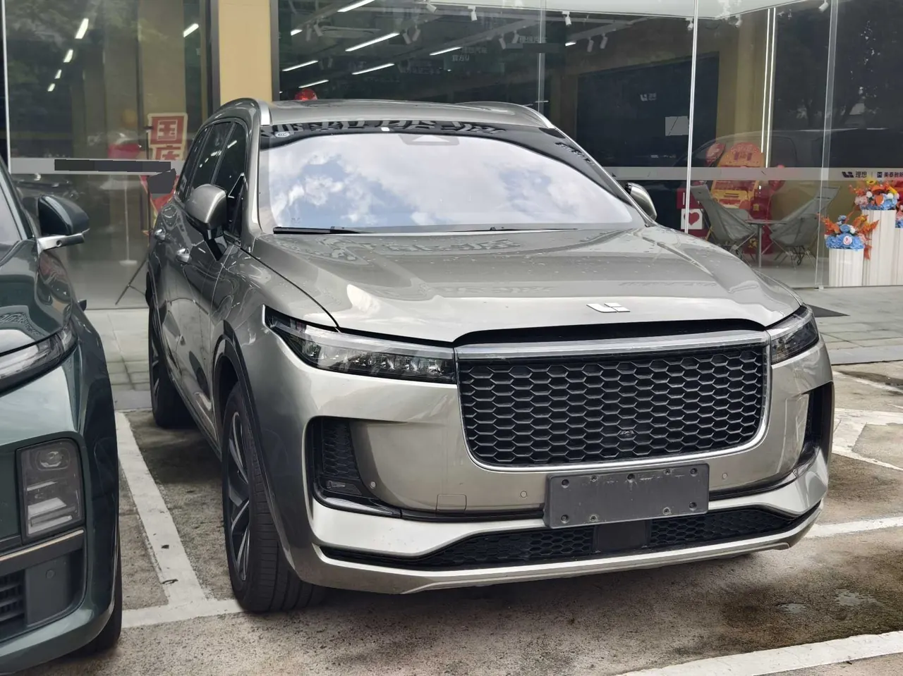 Li 2021 ONE 1.2T extended range 6-seat automatic gear 2