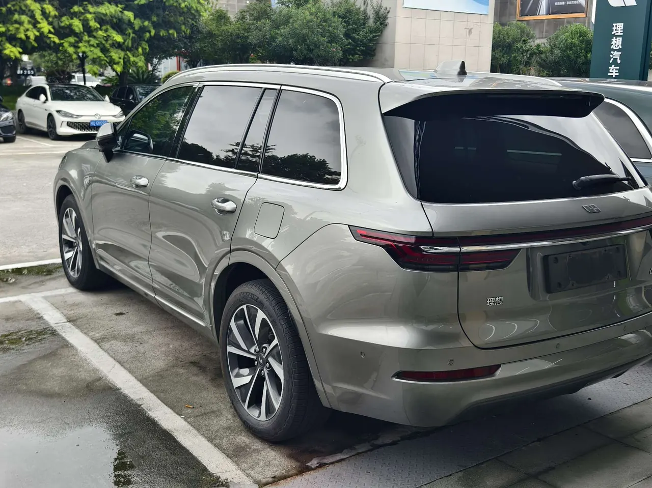 Li 2021 ONE 1.2T extended range 6-seat automatic gear 3