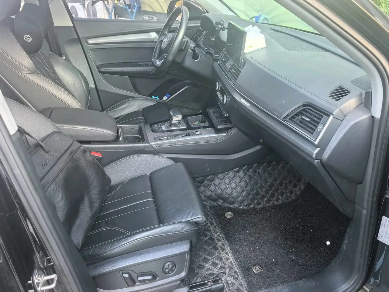 Audi 2022 Q5L Sportback 2.0TFSI 40TFSI RS kit burning speed automatic gear 3