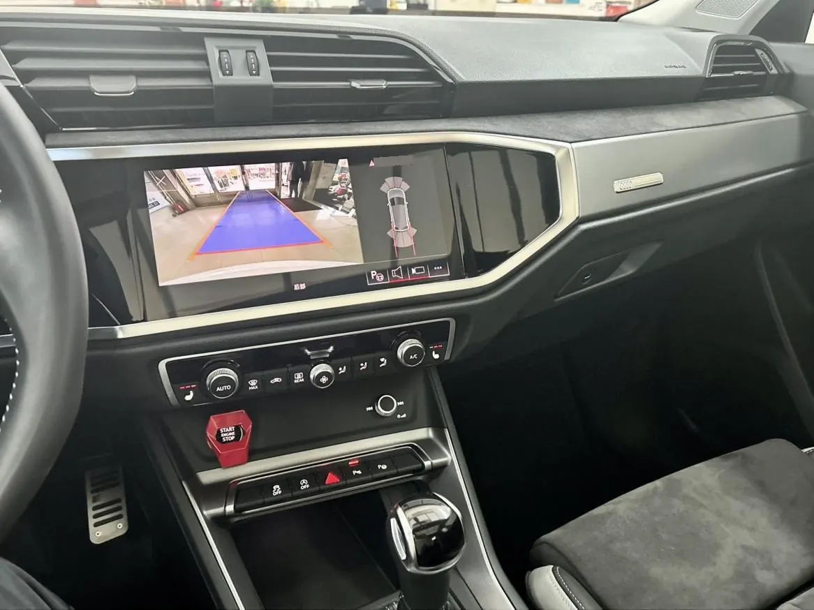 Audi 2021 Q3 1.4TFSI 35TFSI Fashion Dynamic Automatic 19