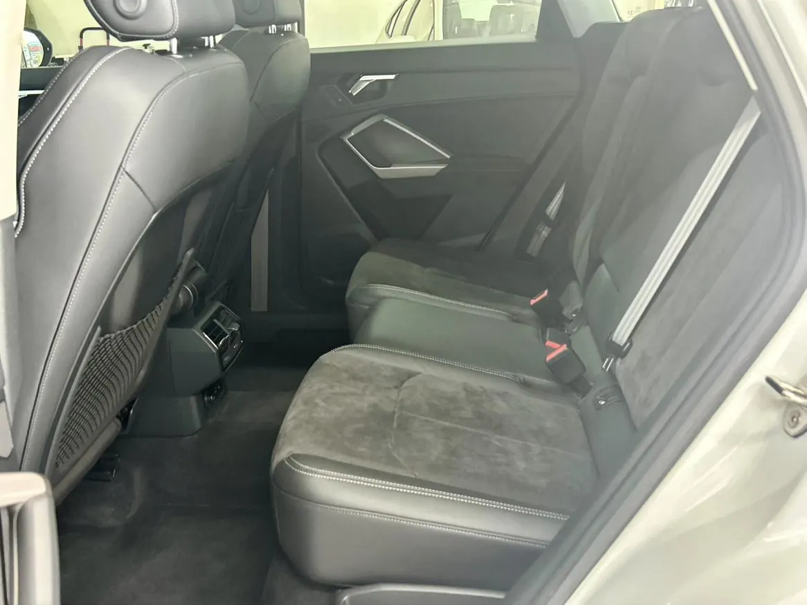 Audi 2021 Q3 1.4TFSI 35TFSI Fashion Dynamic Automatic 8