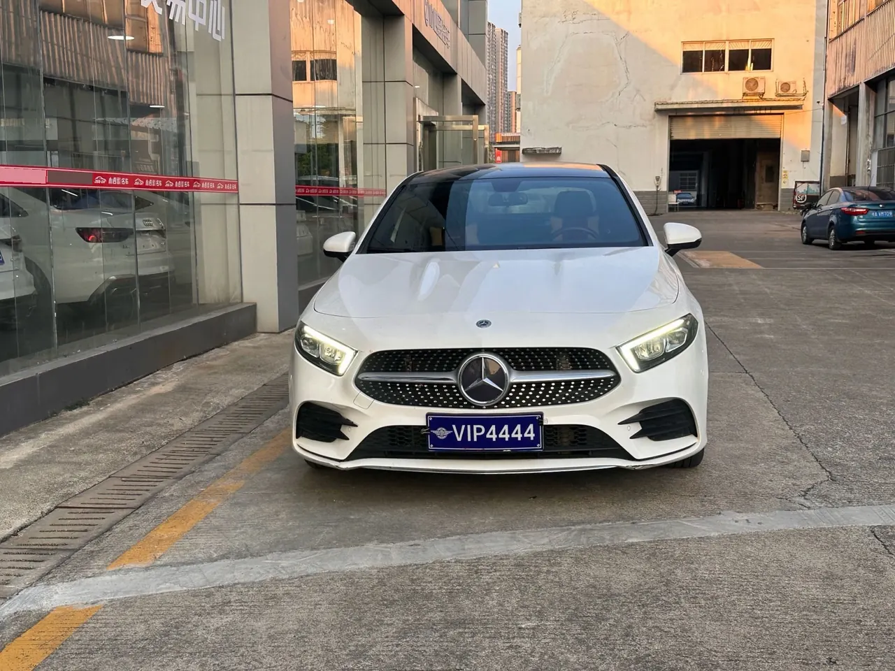 Mercedes Benz Class A 2021 A 200 L 1.3T Dynamic Automatic 2