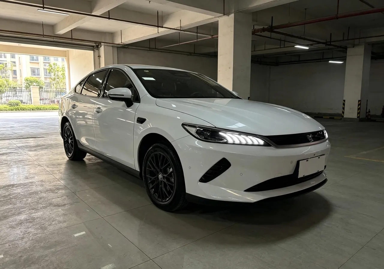 BYD 2025 Qin PLUS EV Smart Driving Edition 420KM Leading Automatic Gear 2