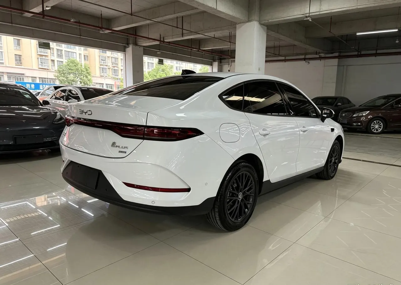 BYD 2025 Qin PLUS EV Smart Driving Edition 420KM Leading Automatic Gear 6