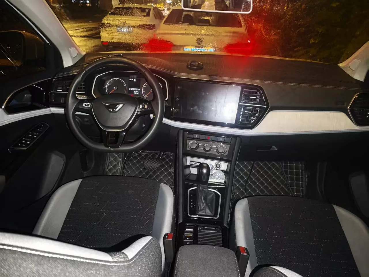 Jetta 2025 Jetta VS5 1.4TSI 280TSI Good Luck Plus Edition Automatic 5