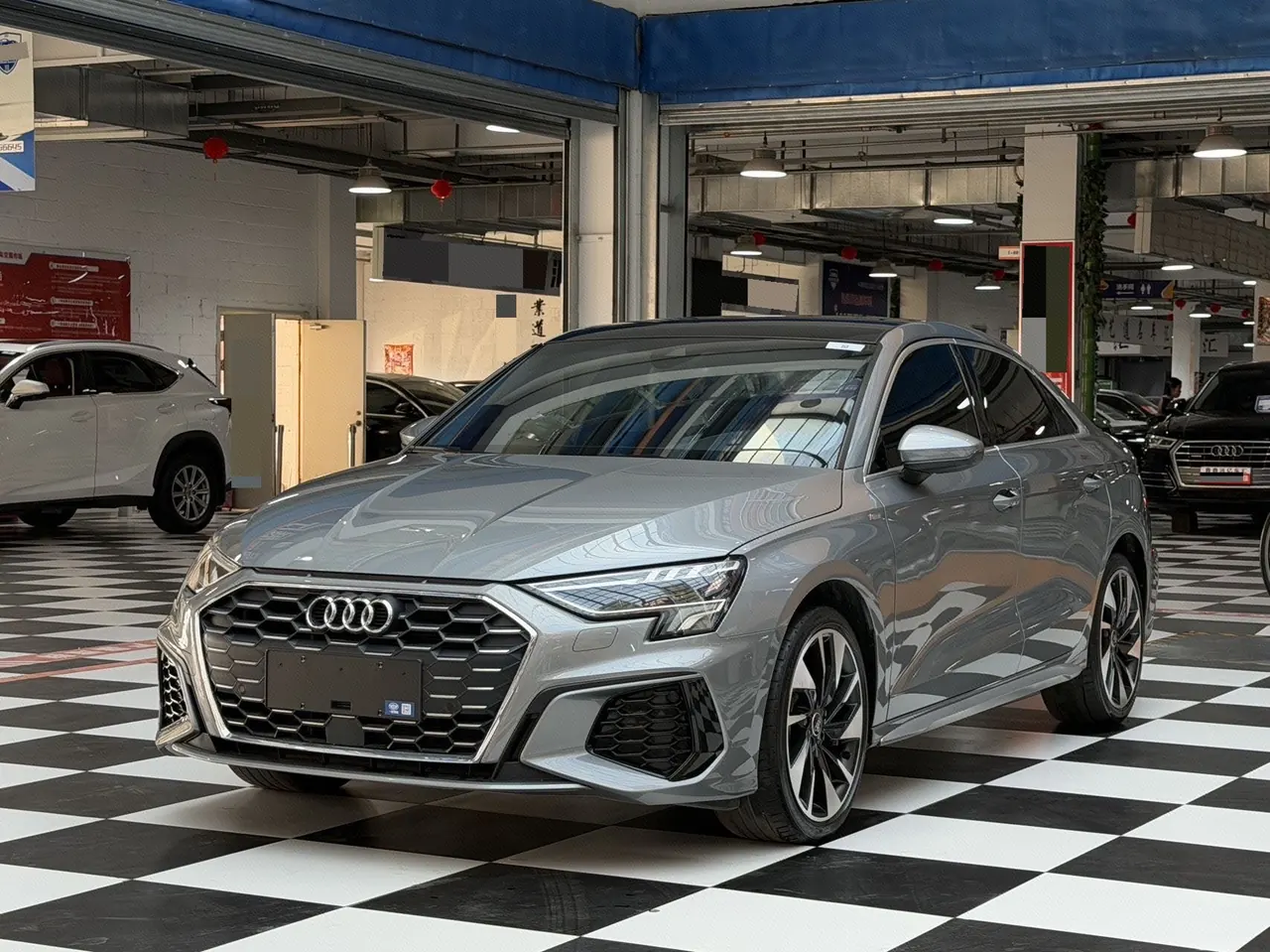 打开图片灯箱:Audi 2023 A3L Limousine 1.4TFSI 35TFSI Fashion Sport Version Automatic Transmission