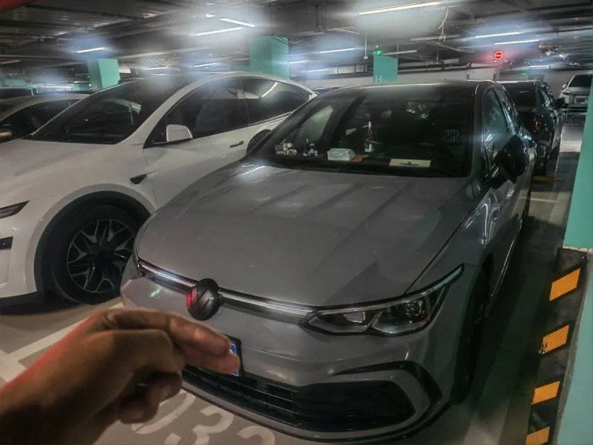 Open image lightbox: Volkswagen 2023 Golf 8 R-Line 1.4TSI 280TSI Lite (Modified) Automatic Gear