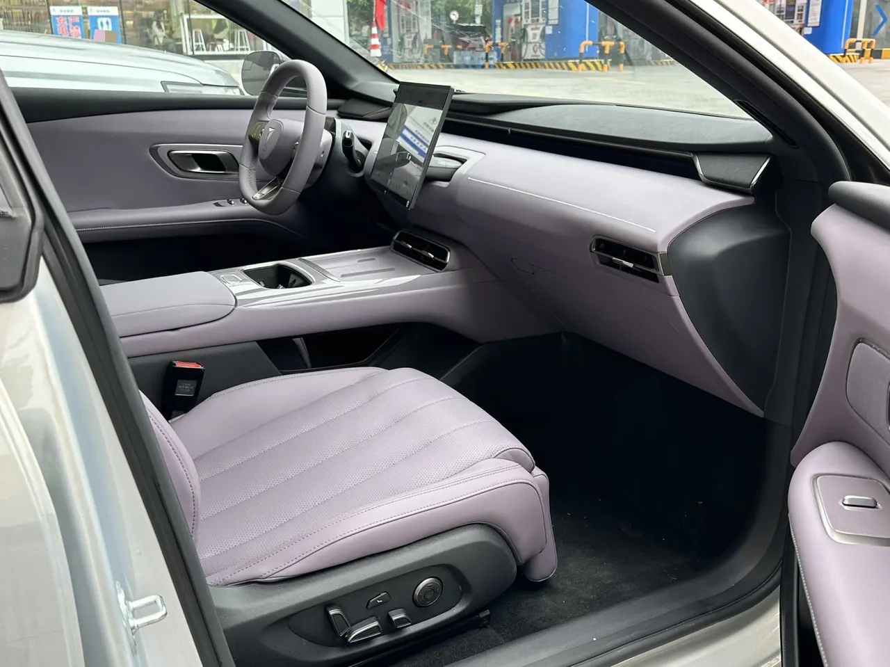 ChangAn Deepal 2026 L 06 245Ultra Laser Edition Automatic Gear 6