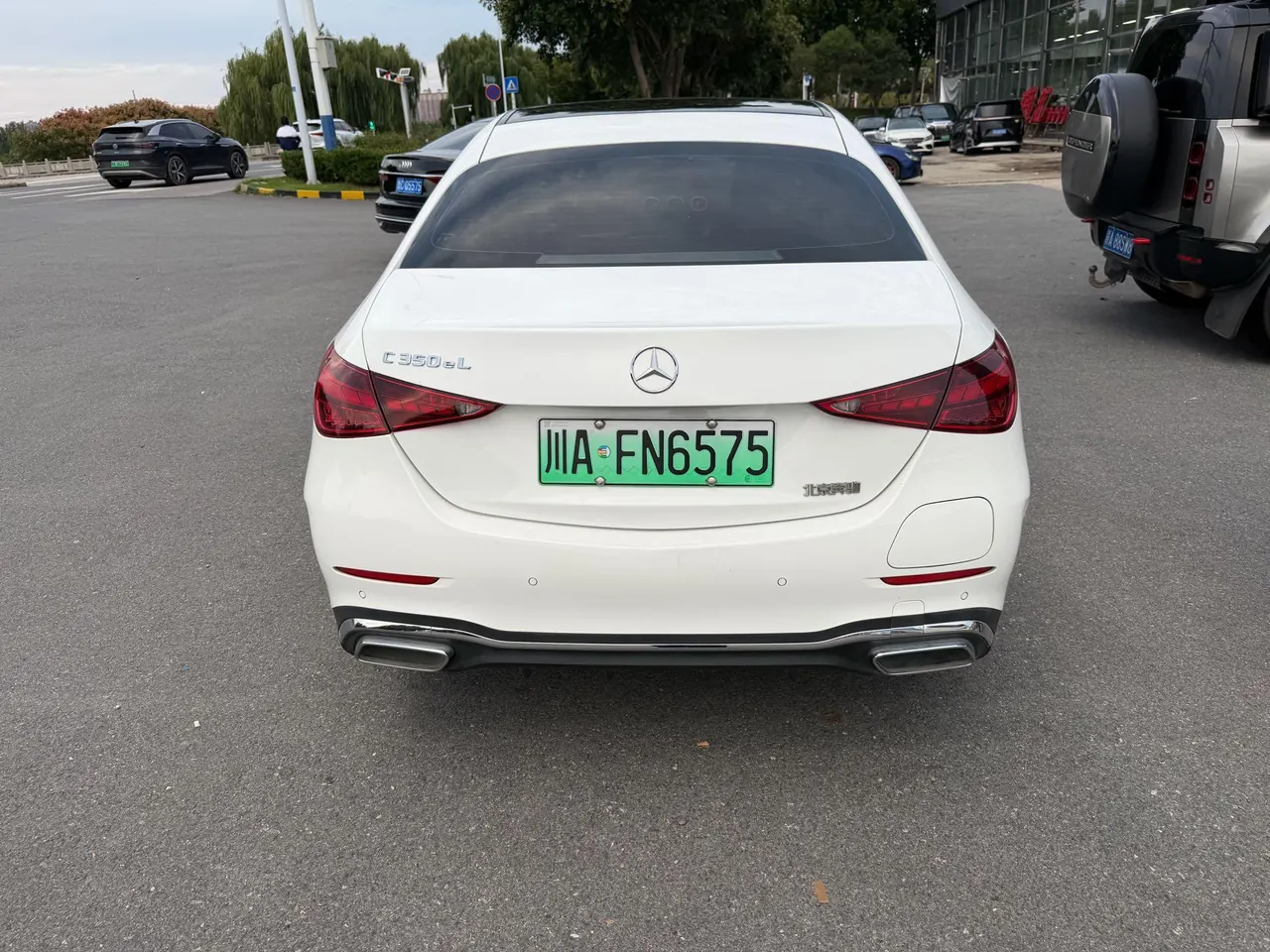 Mercedes Benz Class C New Energy 2023 C 350 e L 2.0T Automatic Gear 5