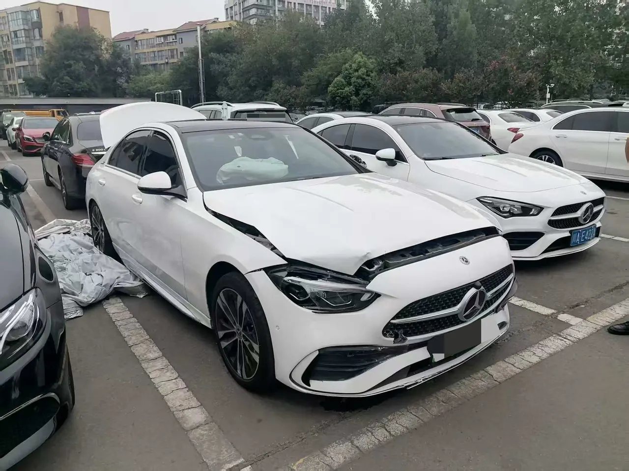 Mercedes Benz Class C New Energy 2023 C 350 e L 2.0T Automatic Gear 8