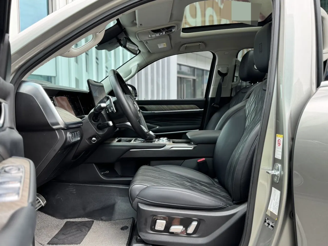 Tank 2022 Tank 500 48V 3.0T Sports Edition 5-seat Automatic Gear 10