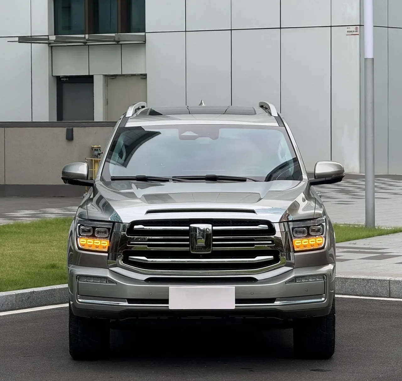Tank 2022 Tank 500 48V 3.0T Sports Edition 5-seat Automatic Gear 2