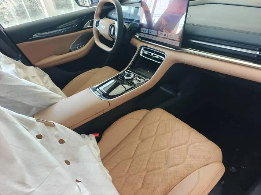 Geely Galaxy 2026 A7 EM-i 1.5 235km Discovery Edition Automatic Gear 5